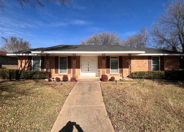 Property at 415 Ray Ave, Desoto, TX 75115, 3 beds, 2 baths