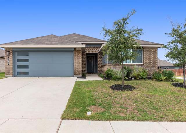 Property at 1533 Forest Park Dr, Alvarado, TX 76009, 4 beds, 2 baths