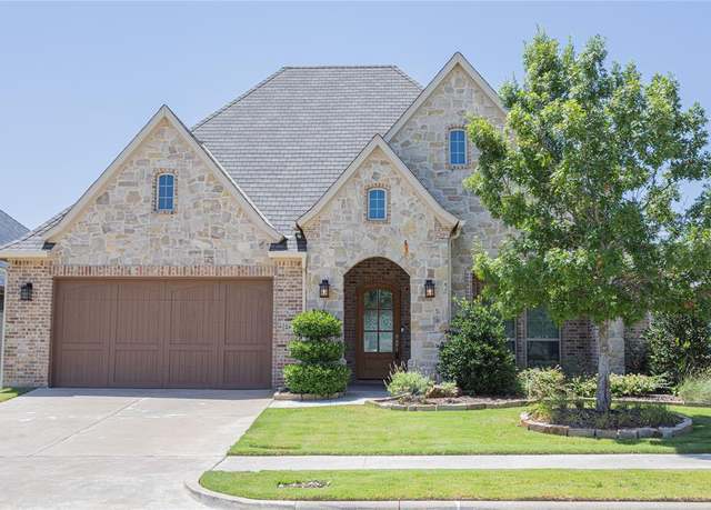 Property at 2410 Prestwick Dr, Midlothian, TX 76065, 3 beds, 3 baths