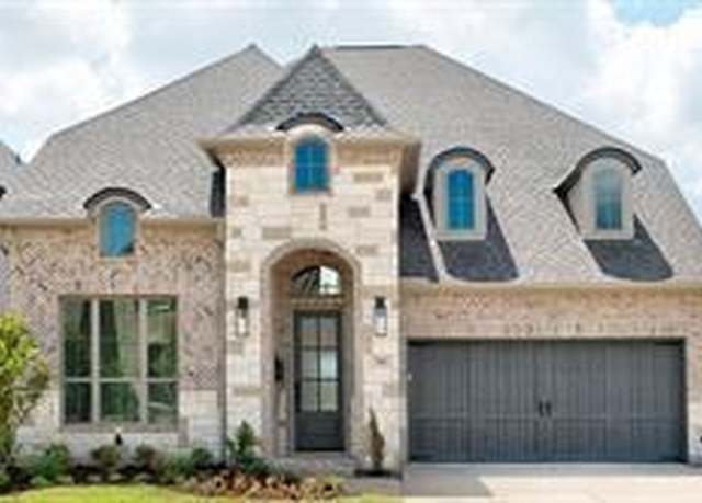 Property at 741 Carlisle Dr, Lewisville, TX 75056, 5 beds, 5.5 baths