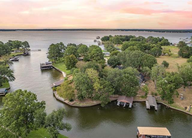 Property at 123 Goodknight Ranch Rd, Trinidad, TX 75163, 5 beds, 4 baths