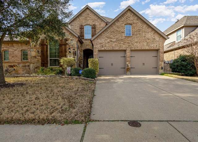 Property at 1017 Fenwick Ln, Forney, TX 75126, 4 beds, 3 baths