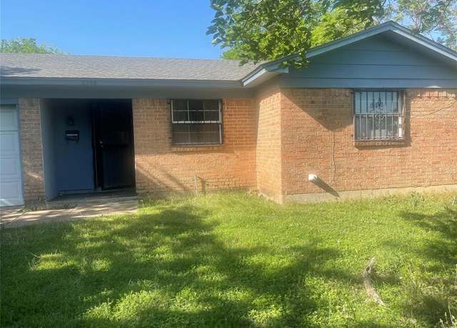 Property at 5504 Farnsworth Ave, Fort Worth, TX 76107, 3 beds, 2 baths