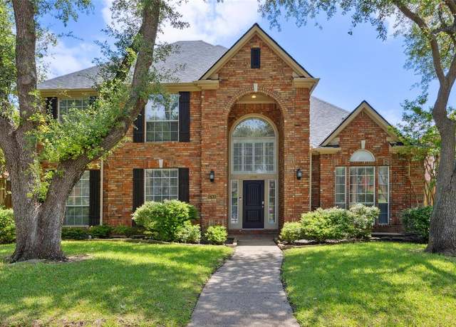 Property at 6748 Bastille Dr, Plano, TX 75024, 5 beds, 4 baths