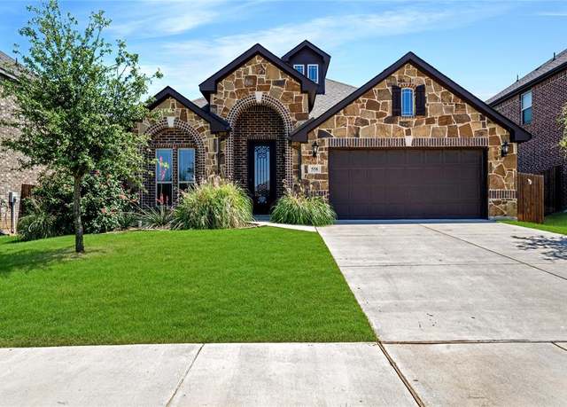 Property at 558 Lily St, Crowley, TX 76036, 4 beds, 3 baths