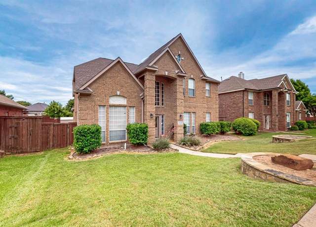 Property at 2029 Arbor Creek Dr, Carrollton, TX 75010, 4 beds, 3 baths