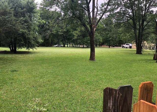 Property at 190 Neva Ln, Denison, TX 75020