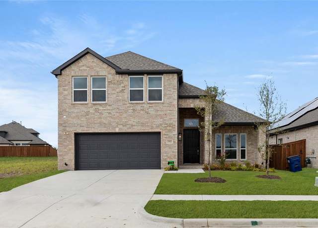 Property at 2322 Bell Way, Forney, TX 75126, 5 beds, 4 baths