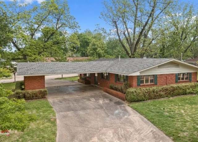 Property at 1618 Success St, Bossier City, LA 71112, 3 beds, 2 baths
