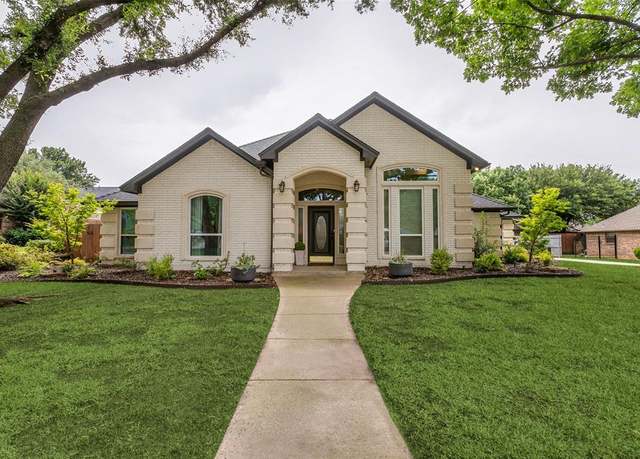 Property at 992 Oak Rdg, Keller, TX 76248, 4 beds, 2 baths