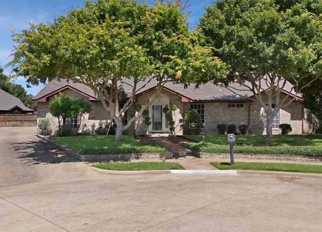 Property at 2207 Meandering Way, Mckinney, TX 75071, 3 beds, 3 baths