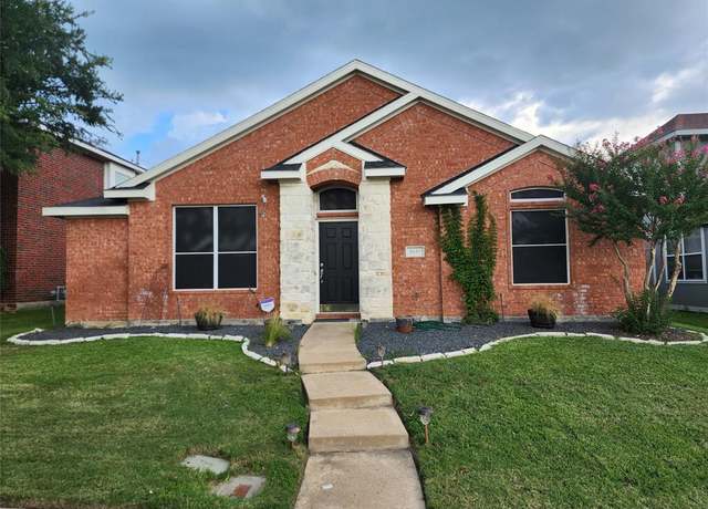 Property at 1649 Nightingale Dr, Lewisville, TX 75077, 3 beds, 2 baths