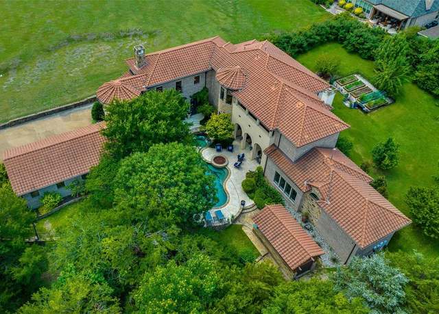 Property at 1712 Bison Meadow Ln, Heath, TX 75032, 4 beds, 5 baths