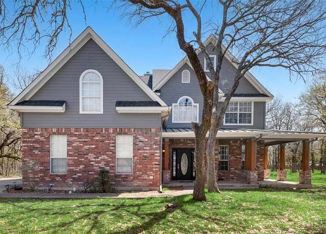 Property at 364 Crown Rd, Willow Park, TX 76087, 4 beds, 2.5 baths