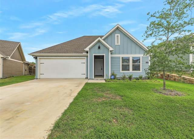Property at 13192 Southhaven Way, Providence Village, TX 76227, 4 beds, 2 baths