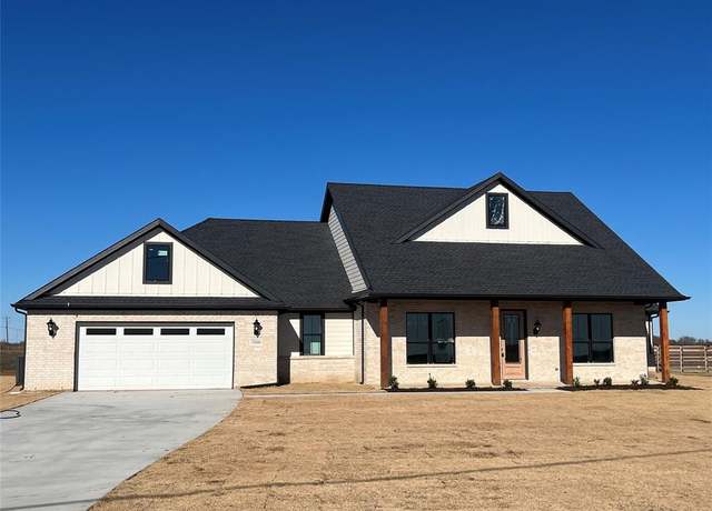 Property at 3160 County Road 222, Van Alstyne, TX 75409, 4 beds, 3.5 baths