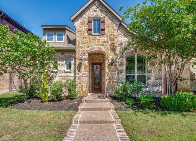 Property at 915 Enchanted Wood Dr, Arlington, TX 76005, 3 beds, 2 baths