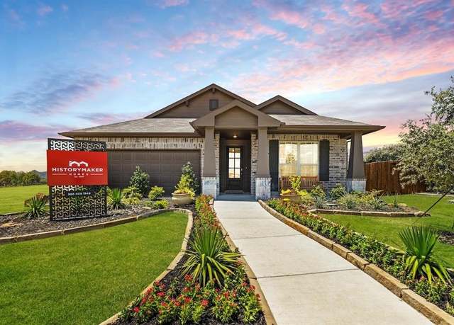 Property at 10945 NW Cacao Dr, Fort Worth, TX 76108, 3 beds, 2 baths