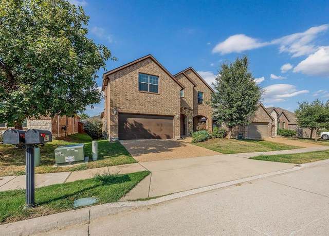 Property at 941 Lake Meadow Ln, Little Elm, TX 75068, 4 beds, 3.5 baths