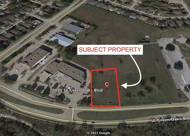 Property at 2021 Green Oaks Blvd, Arlington, TX 76018