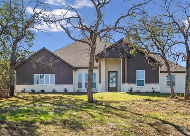Property at 191 Lucky Ridge Ln, Boyd, TX 76023, 4 beds, 3 baths