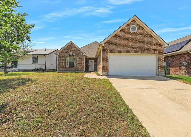 Property at 8425 Whitney Dr, White Settlement, TX 76108, 4 beds, 2 baths