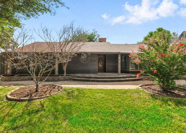 Property at 10711 Cromwell Dr, Dallas, TX 75229, 4 beds, 3 baths