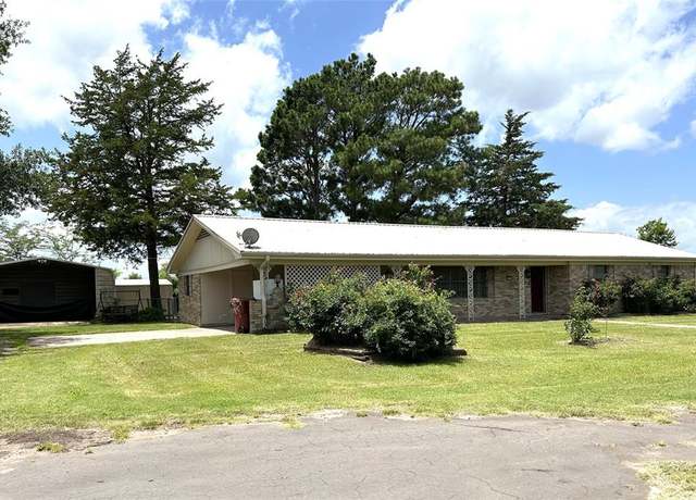 Property at 596 S 271 Hwy, Bogata, TX 75417, 3 beds, 2 baths