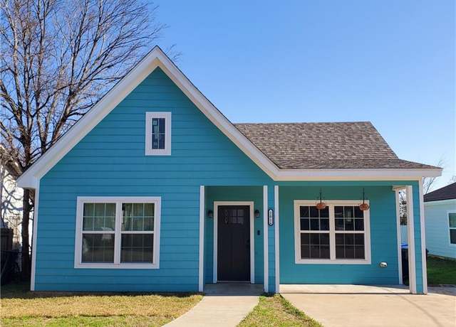 Property at 2016 Connor Ave, Waco, TX 76706, 2 beds, 2 baths