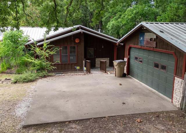 Property at 114 Adelia Dr, Mabank, TX 75156, 3 beds, 2 baths