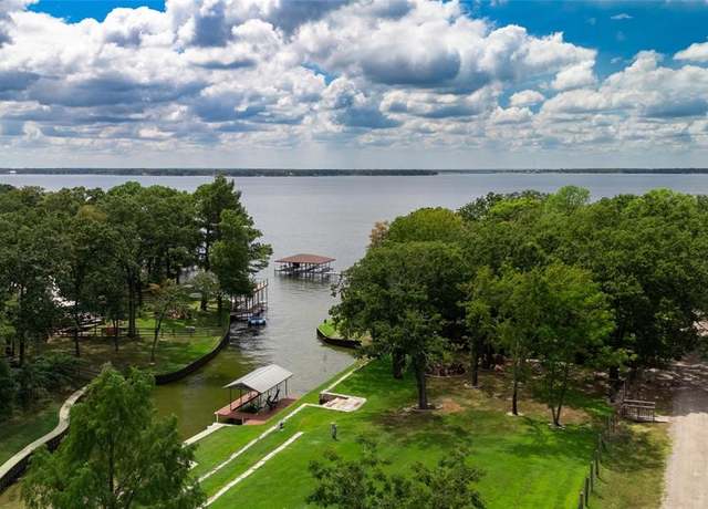 Property at 114 Adelia Dr, Mabank, TX 75156, 3 beds, 2 baths