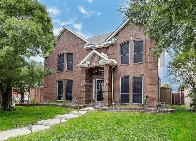 Property at 2301 Mapleleaf Ln, Flower Mound, TX 75028, 3 beds, 2.5 baths