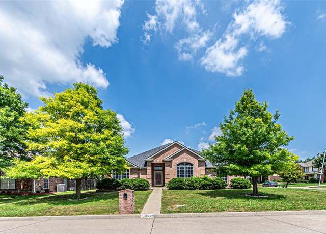 Property at 2900 Saint Vincent Dr, Mansfield, TX 76063, 4 beds, 2 baths