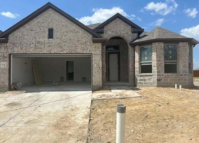 Property at 3913 Summerfield Dr, Crandall, TX 75114, 3 beds, 2 baths