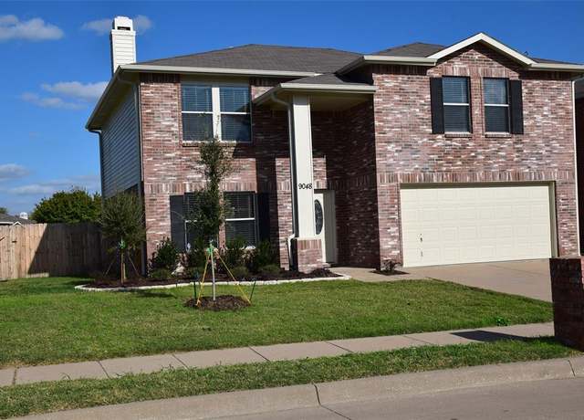 Property at 9048 Napa Valley Trl, Fort Worth, TX 76244, 3 beds, 2.5 baths