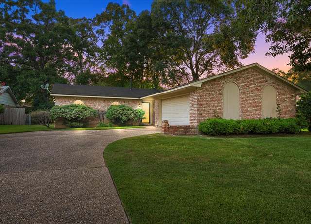 Property at 9804 E Homewood Cir, Shreveport, LA 71118, 4 beds, 2 baths