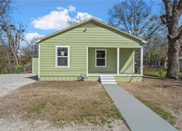 Property at 408 N Gresham St, Marlin, TX 76661, 4 beds, 1 bath