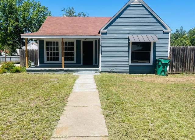 Property at 209 Hollywood St, Coleman, TX 76834, 2 beds, 1 bath