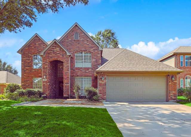 Property at 620 Ashwood Dr, Keller, TX 76248, 4 beds, 2.5 baths