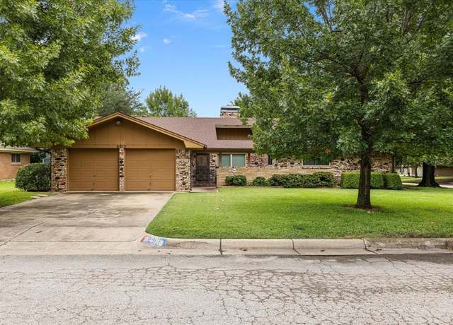 Property at 6013 Wisen Ave, Fort Worth, TX 76133, 2 beds, 2 baths