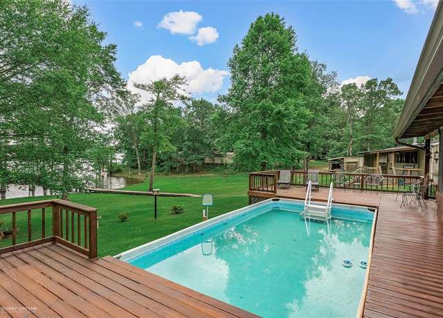 Property at 56 Madison Dr, Noble, LA 71462, 3 beds, 2 baths