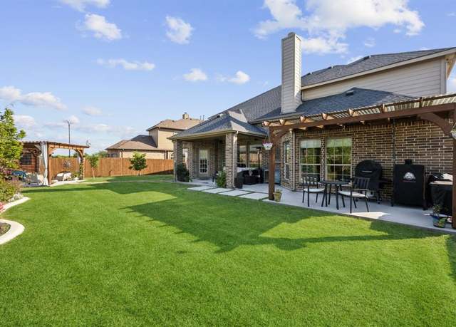 Property at 9504 Cholla Cactus Trl, Fort Worth, TX 76177, 5 beds, 4 baths