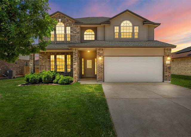 Property at 11108 Buzzard Gulch Dr, Waco, TX 76708, 4 beds, 3 baths