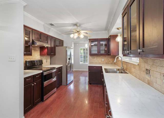Property at 113 Diane Dr, Sanger, TX 76266, 3 beds, 2 baths