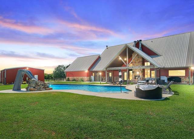Property at 2802 Vz County Road 2112, Wills Point, TX 75169, 5 beds, 3 baths