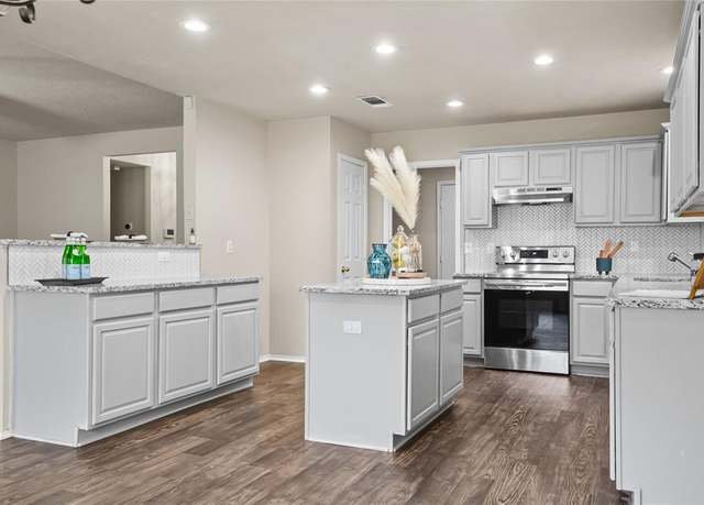 Property at 8613 Garden Springs Dr, Fort Worth, TX 76123, 3 beds, 2 baths
