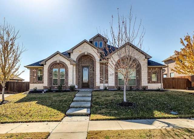 Property at 4210 Dandelion Ln, Midlothian, TX 76065, 4 beds, 3 baths