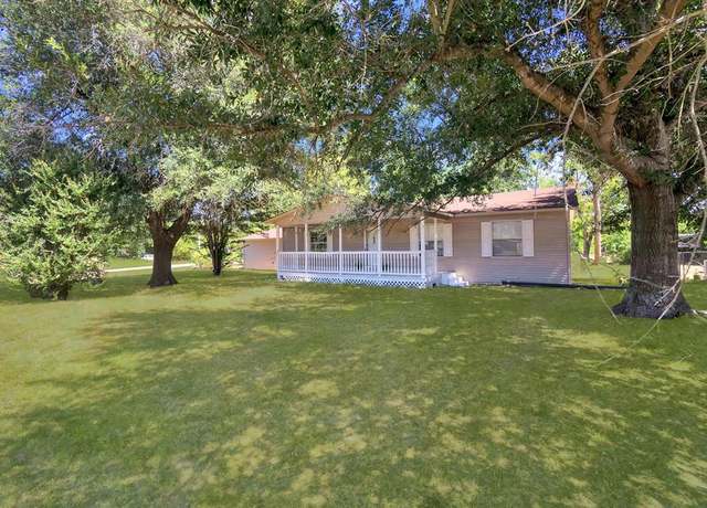Property at 6189 Four Post Ln, Terrell, TX 75160, 3 beds, 2 baths
