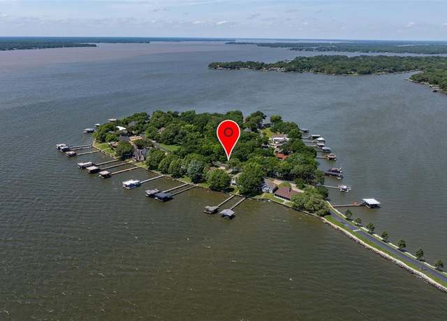 Property at 697 Enchanted Isles Dr, Mabank, TX 75156, 2 beds, 2 baths