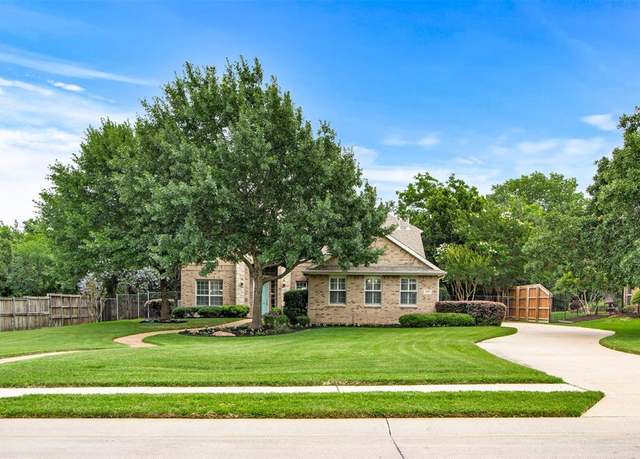 Property at 1005 Siena Dr, Southlake, TX 76092, 4 beds, 3.5 baths